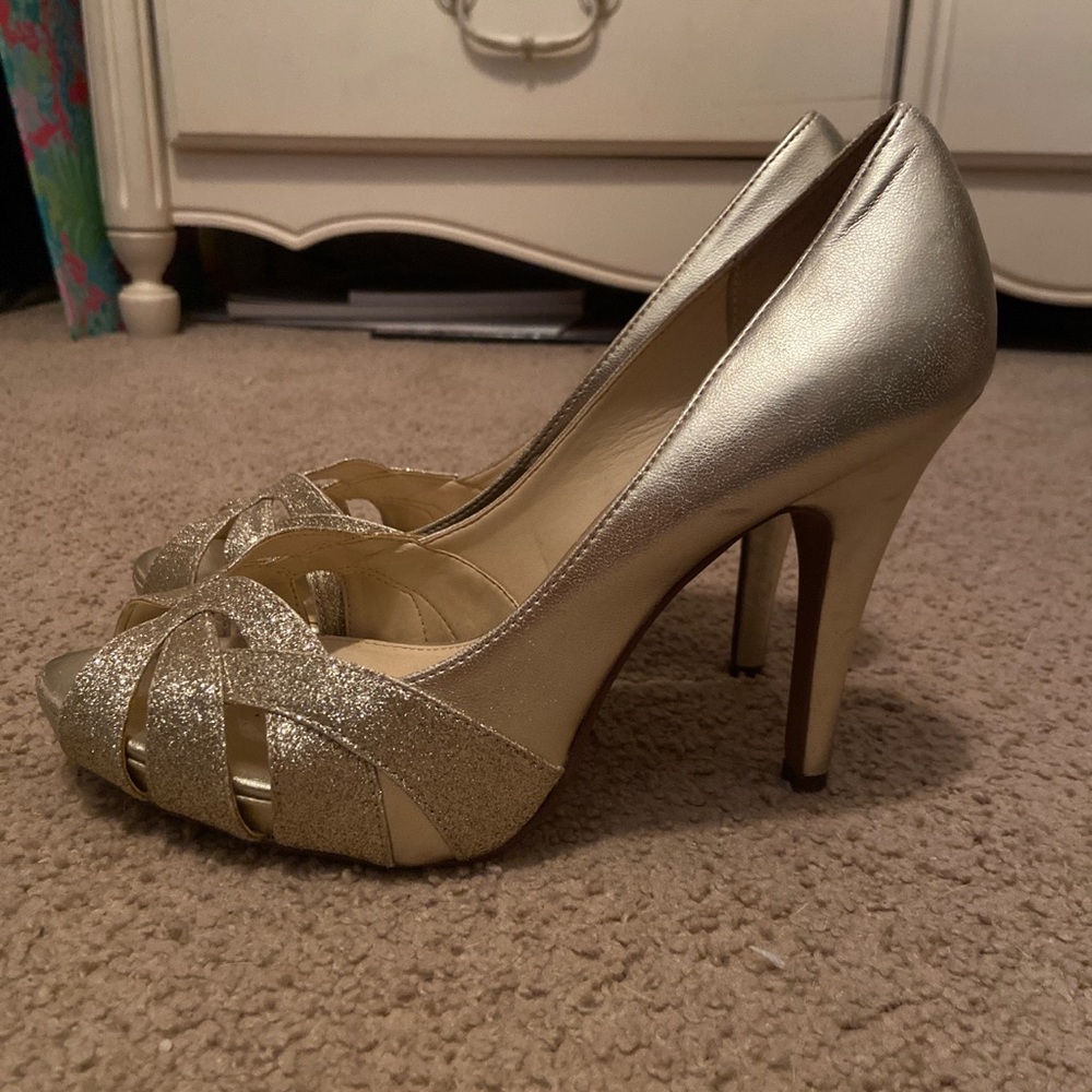Gold sparkle heels